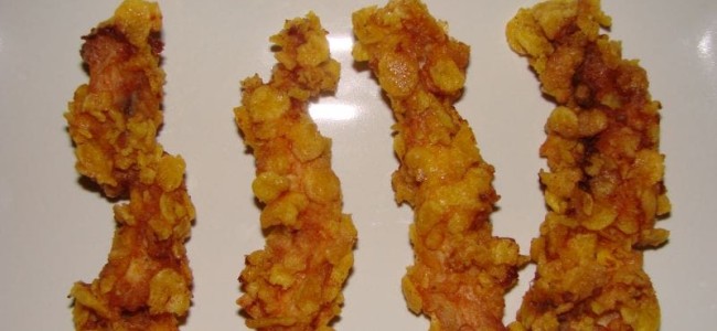 Chicken Fingers, fasii de pui crocante Chicken Fingers, fasii de pui crocante