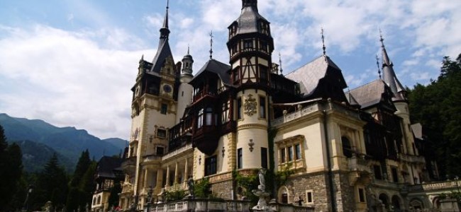 Castelul Peles, un edificiu unic in lume Castelul Peles, un edificiu unic in lume