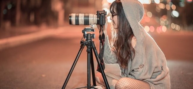 Trendul anului 2018 – poze in studio foto Trendul anului 2018 – poze in studio foto